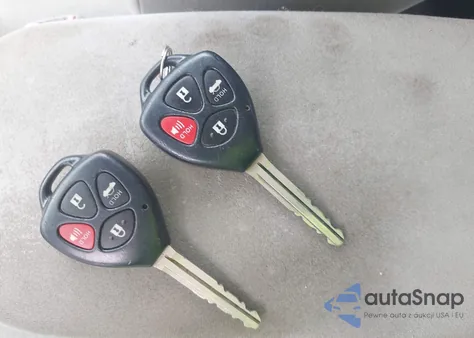 2010 Toyota Corolla Xle из США, поврежденный, VIN 2T1BU4EE2AC297188